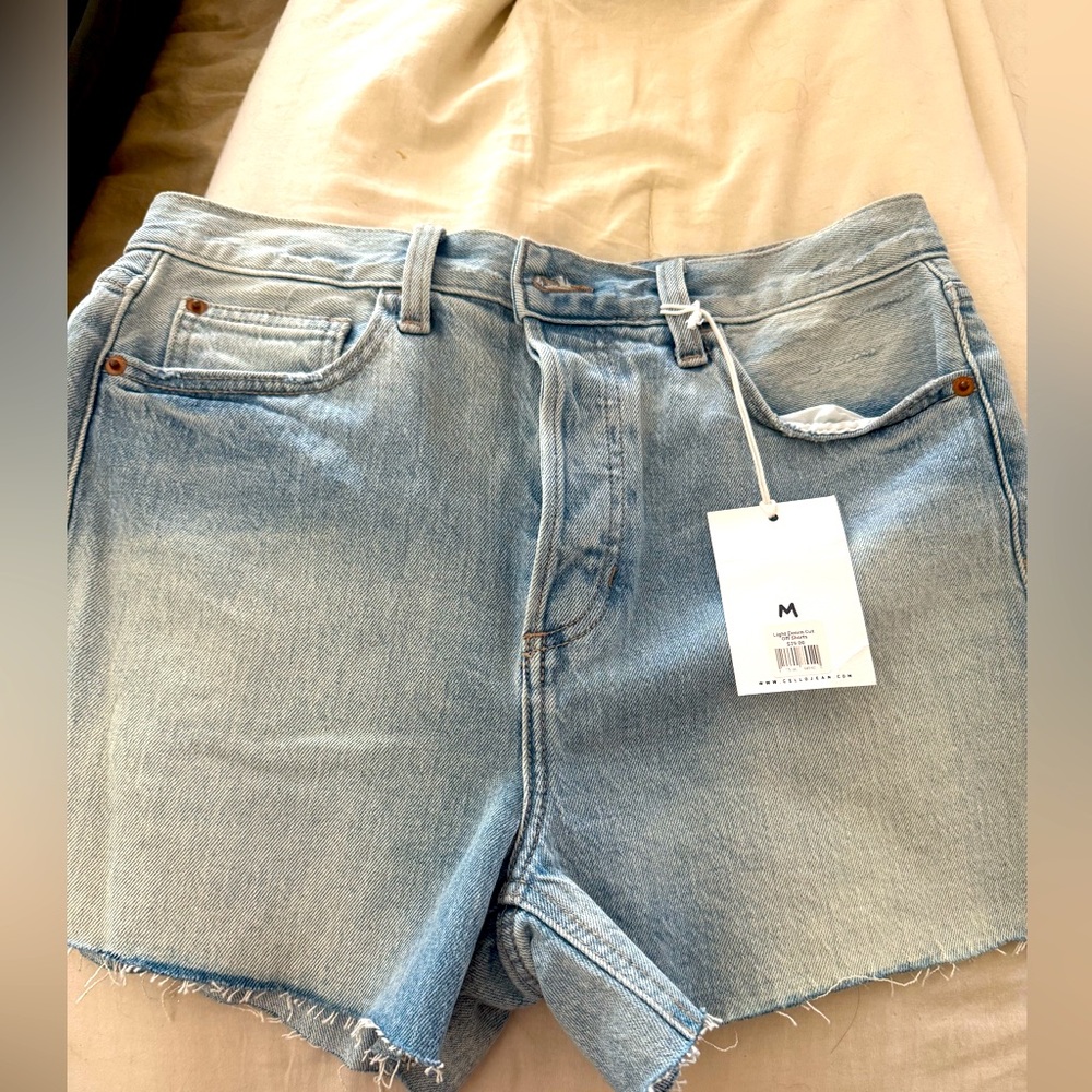 NWT  Cello shorts